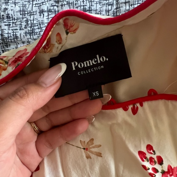 XS POMELO DRESS - Picture 2 of 2